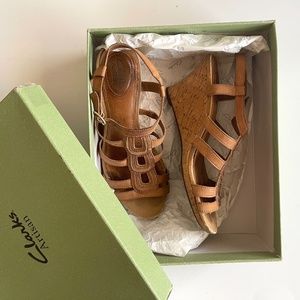 clarks artisan wedge sandals shoes 7